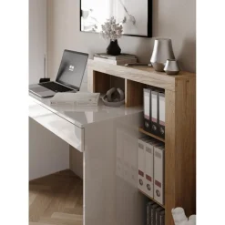 Bureau blanc a Panneau de particules