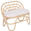 Ce sofa enfant offre une assise confortable et sécurisée