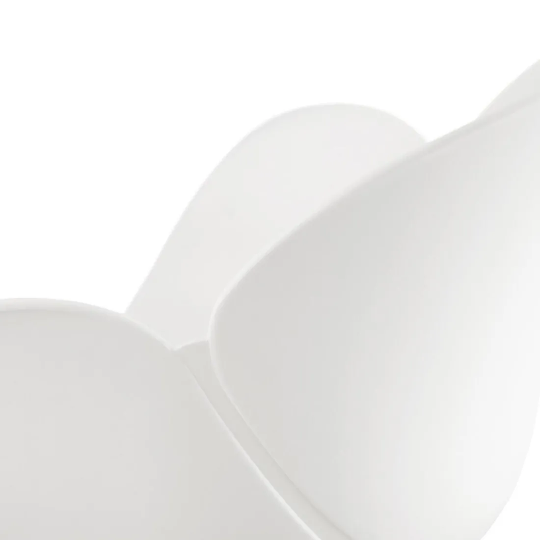 Chaise avec accoudoirs 'APODIS' blanche en matière plastique