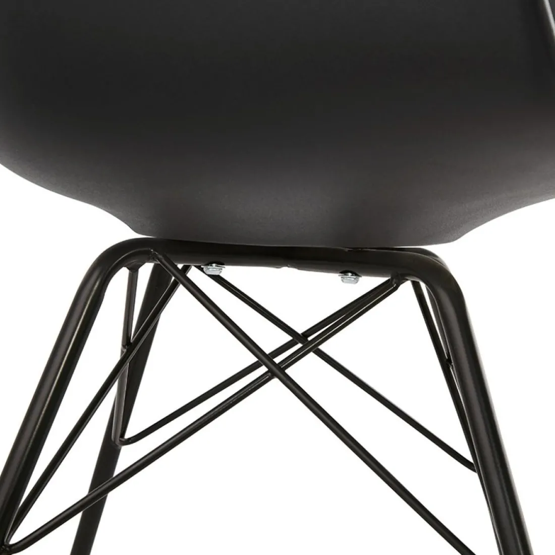 Chaise avec accoudoirs 'SALY' noire style industriel