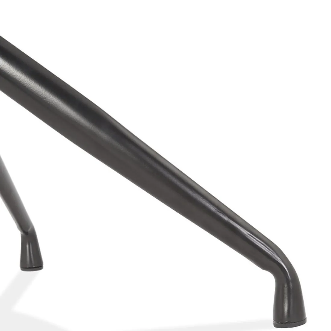Chaise design avec accoudoirs 'GRAPIN' en velours noir