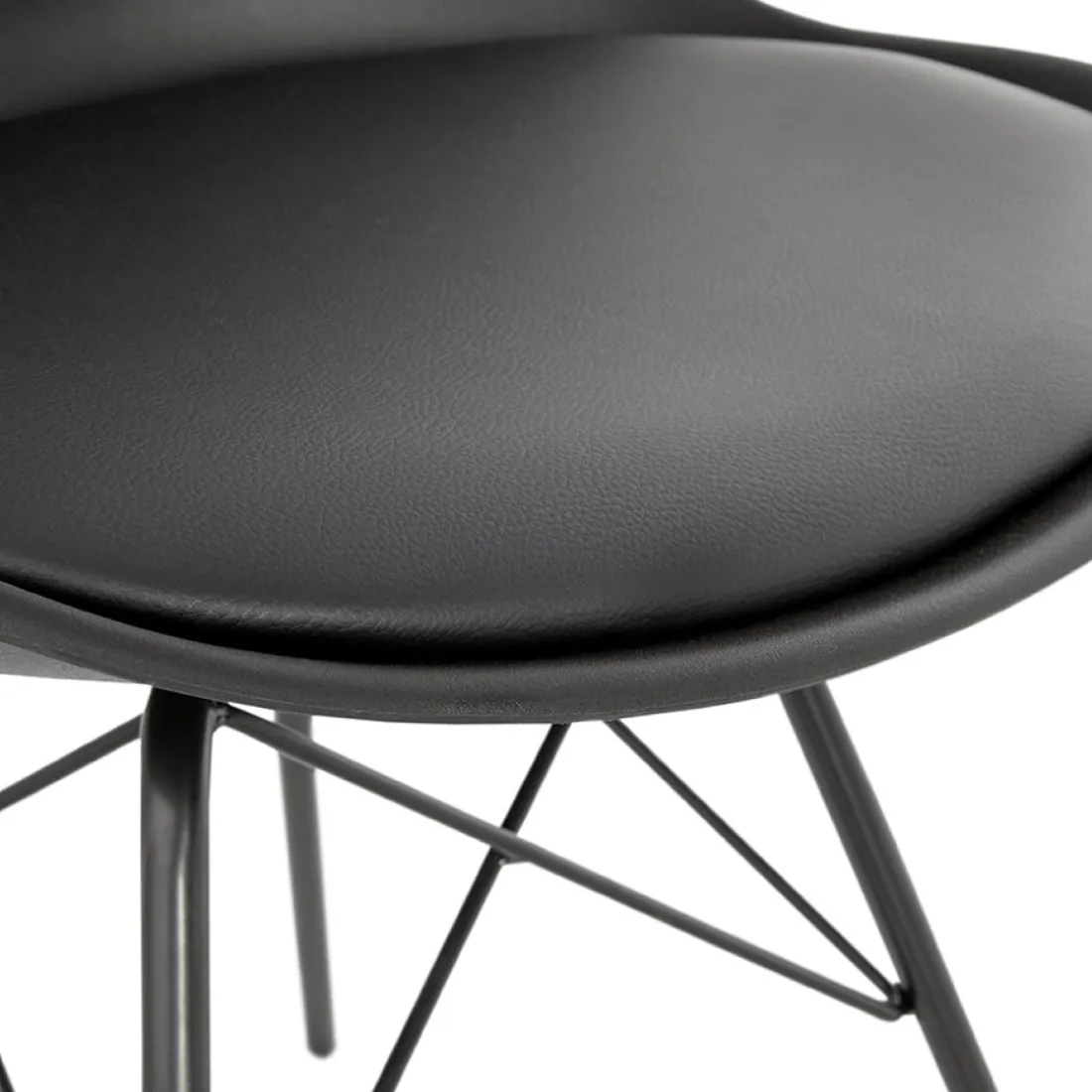Chaise design 'BYBLOS' noire style industriel