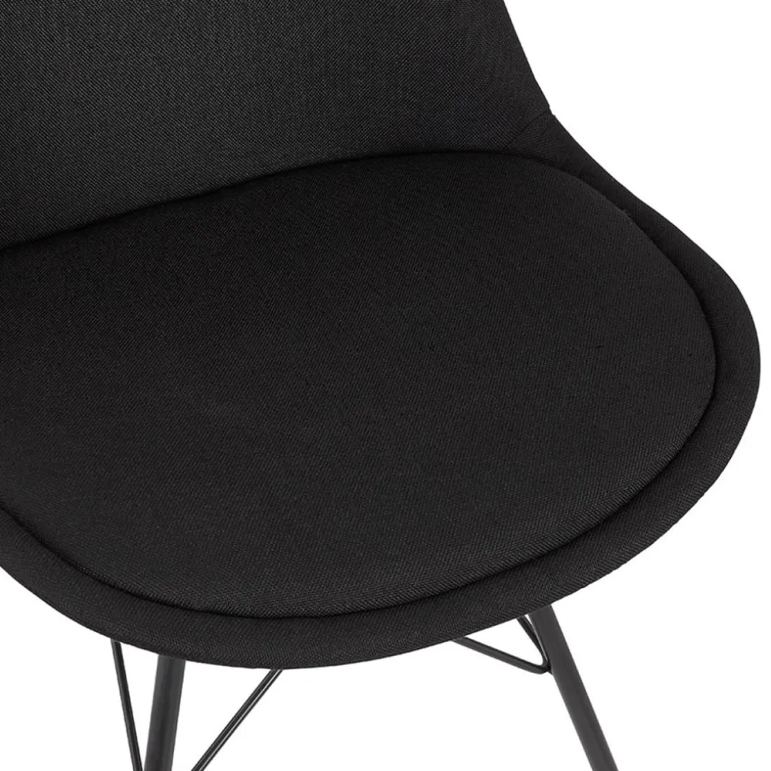 Chaise design 'INDIA' en tissu noir et pieds en métal noir