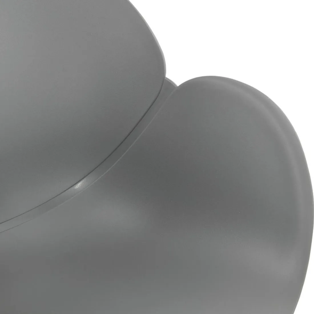 Chaise design 'SATELIT' grise style industriel avec pieds en métal noir