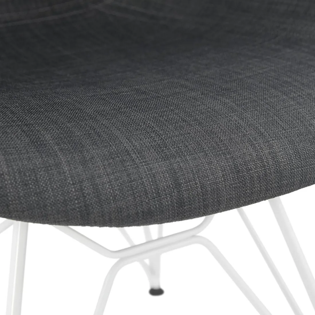 Chaise moderne 'ATOL' en tissu gris foncé avec pieds en métal blanc