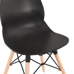 Chaise scandinave 'EPIK' noire moderne