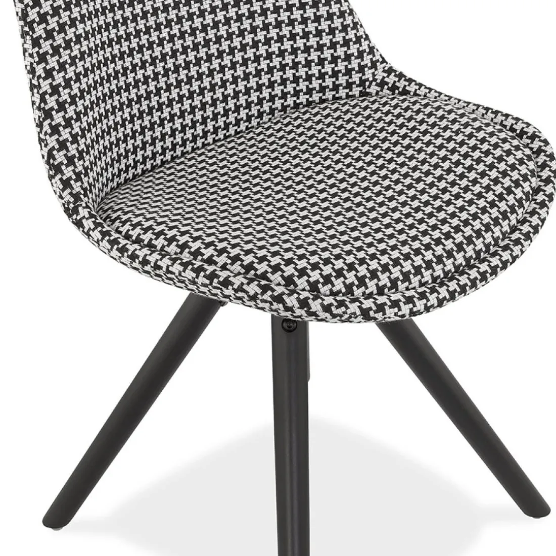 Chaise vintage 'RICKY' en tissu pied de poule et pieds en bois noir