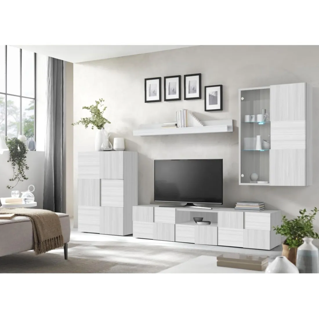 Composition murale meuble TV, étagère et 2 buffets muraux décor chène eucalyptus