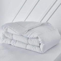 Couette Polyester 72gsm TODAY Essential