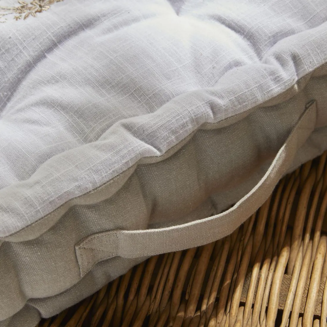 Coussin de Sol Blanc Slub Chambray Broderie Berenice - Charme