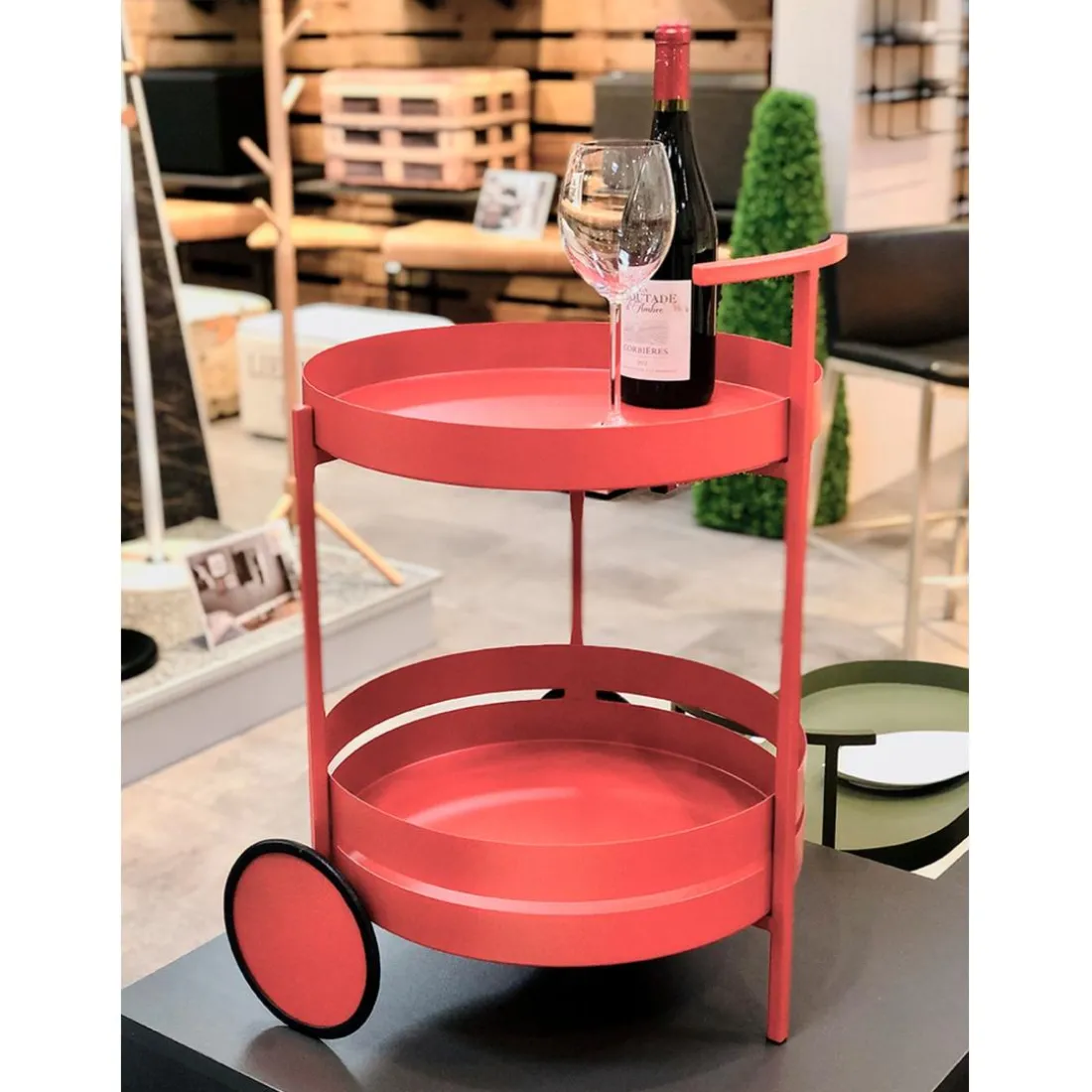 Desserte ronde double plateau rouge laqué