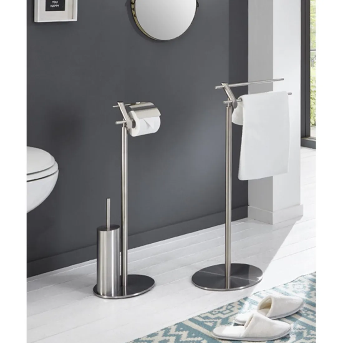 Ensemble WC avec porte papier et brosse intégrée, pied en Inox massif Argenté