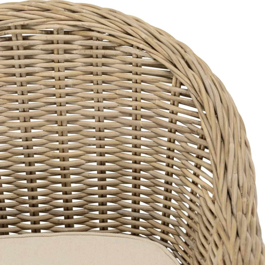 Fauteuil en kubu avec coussin d'assise blanc KALLY