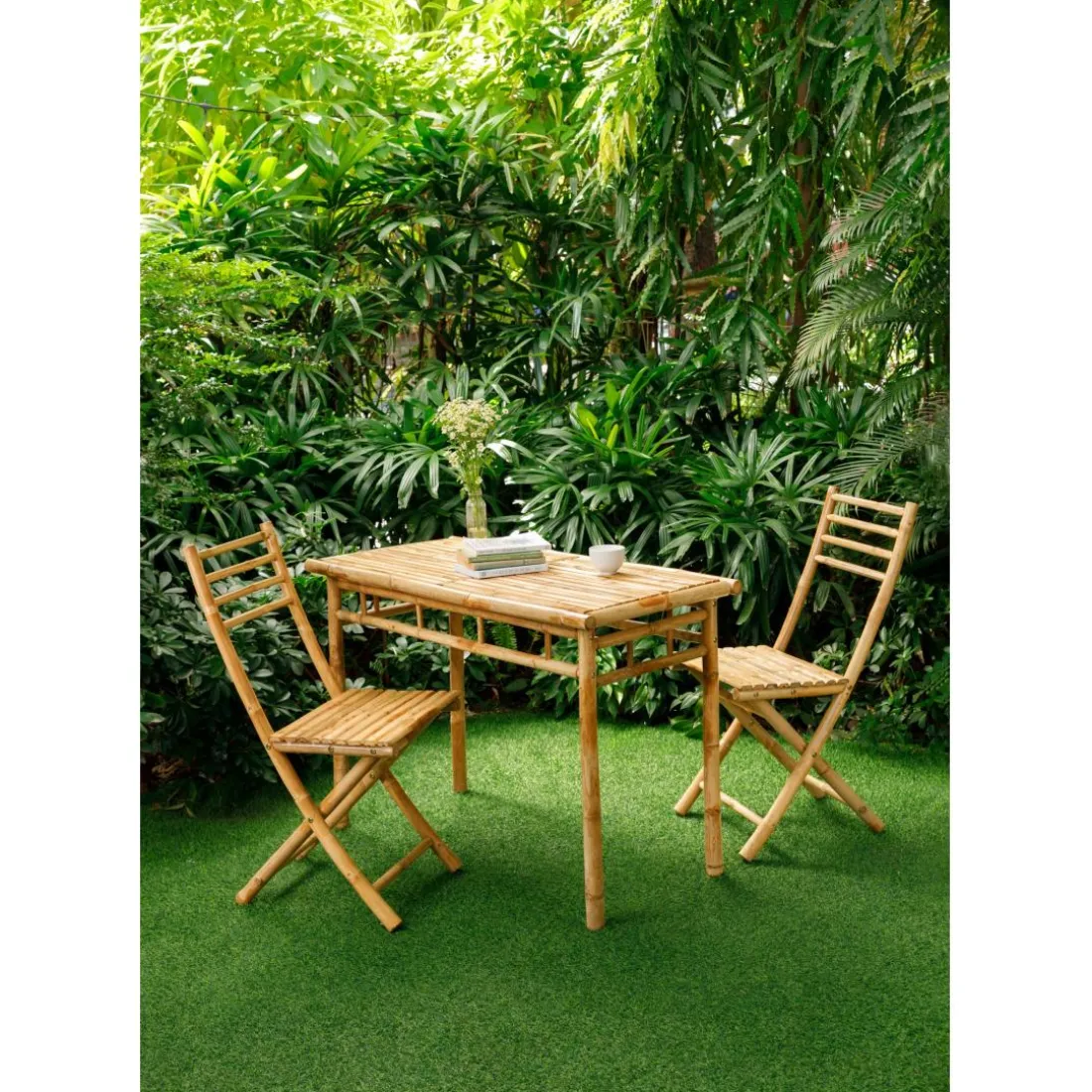 La table à manger BARU son design rustique et épuré pour 4 personnes