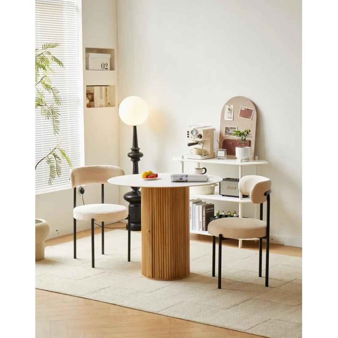 La table à manger HAVANA avec son design rustique et épuré facile à monter pour 4 personnes