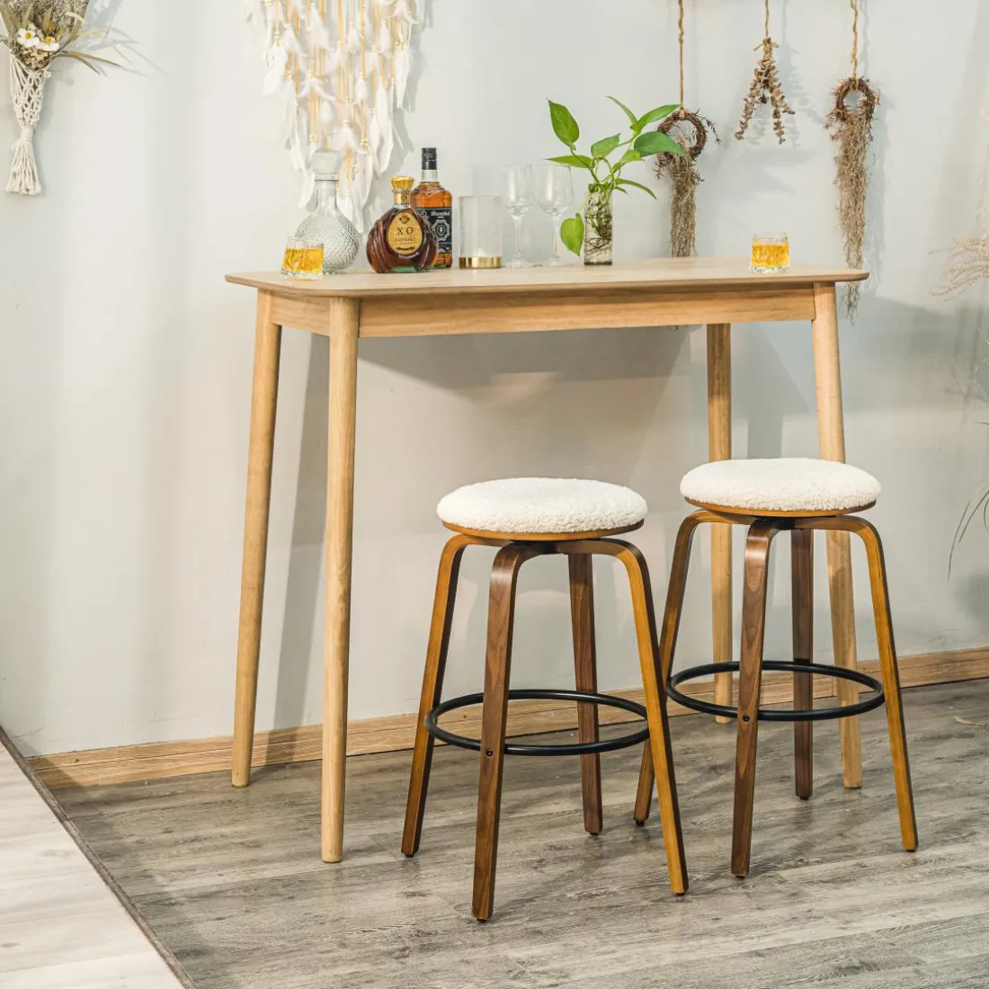 Le tabouret de bar MORENO design industriel élégant assise garnie premium avec une mousse ultra-dense