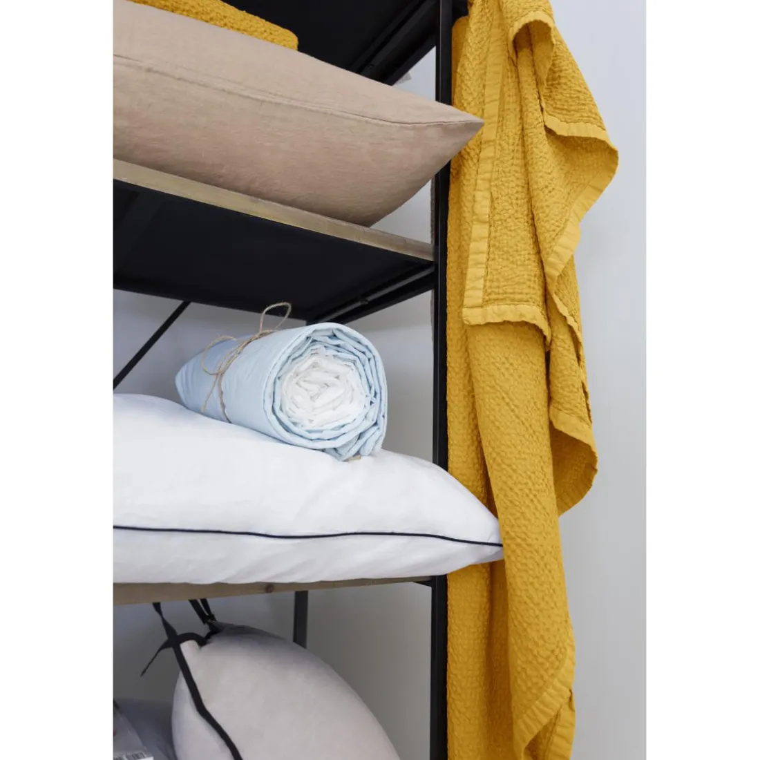 Les basiques - Plaid en coton ocre