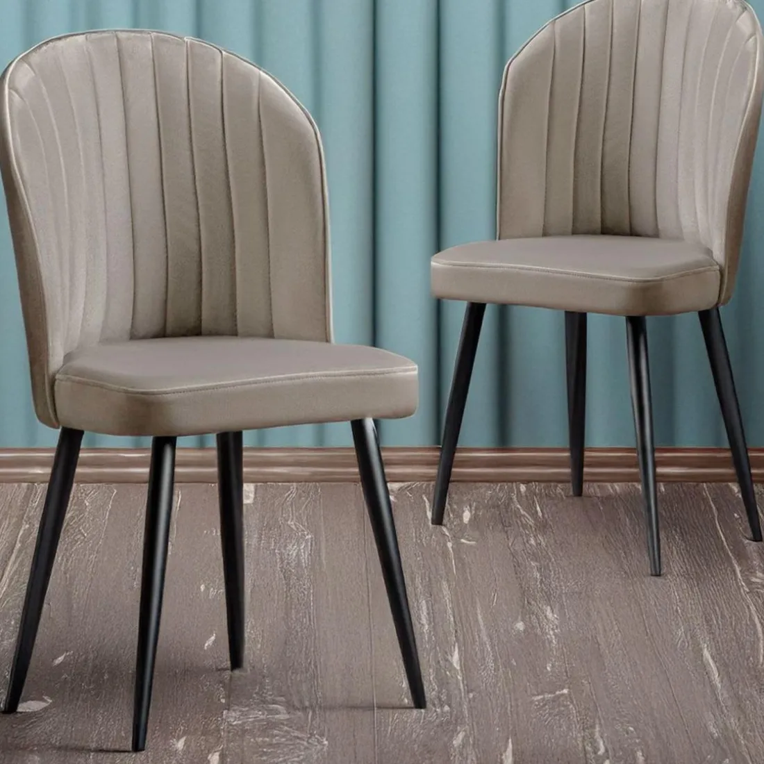 Lot de 2 chaises matelassées coutures verticales Louvenda Velours Taupe