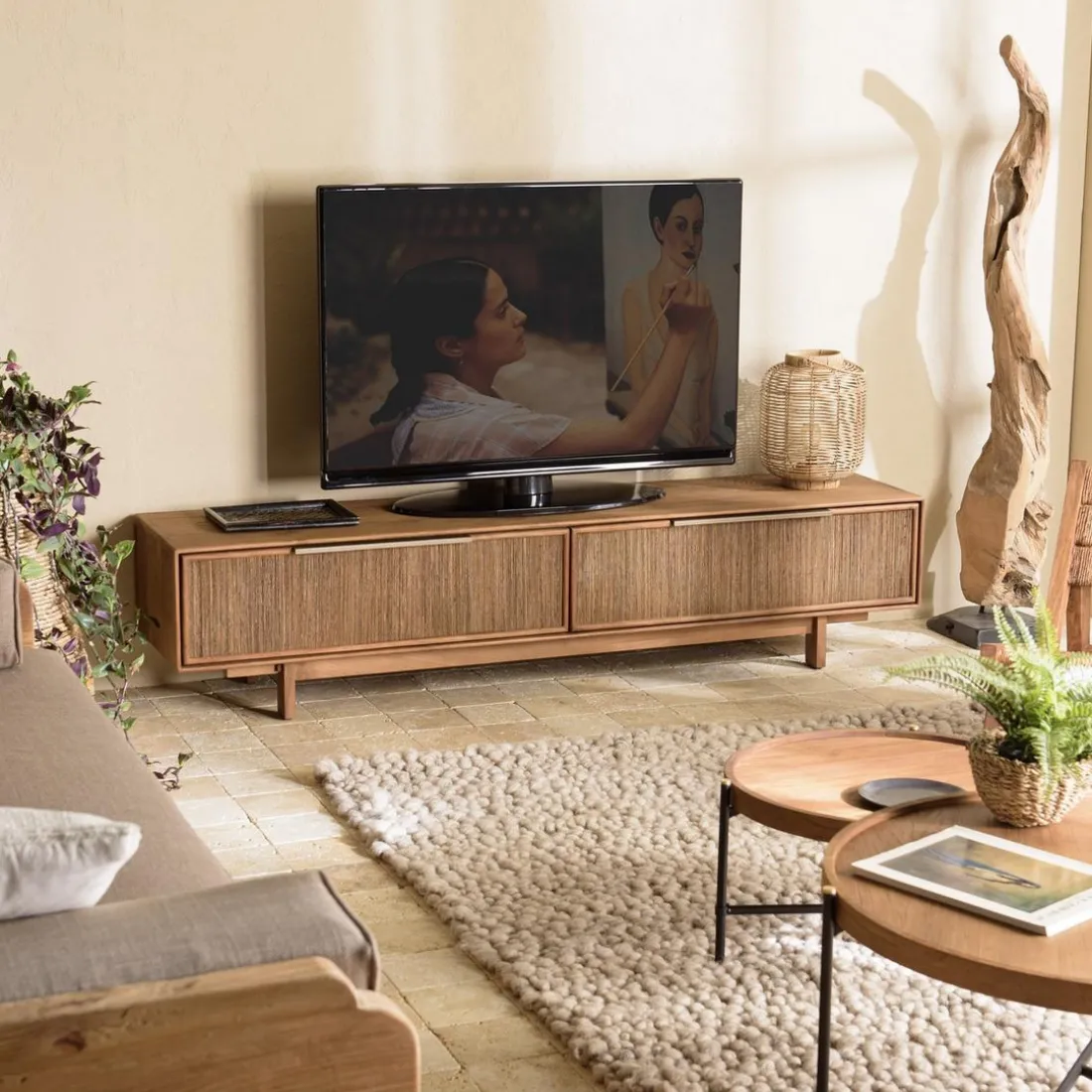 Meuble TV 2 tiroirs en bois teck recyclé et tissage naturel