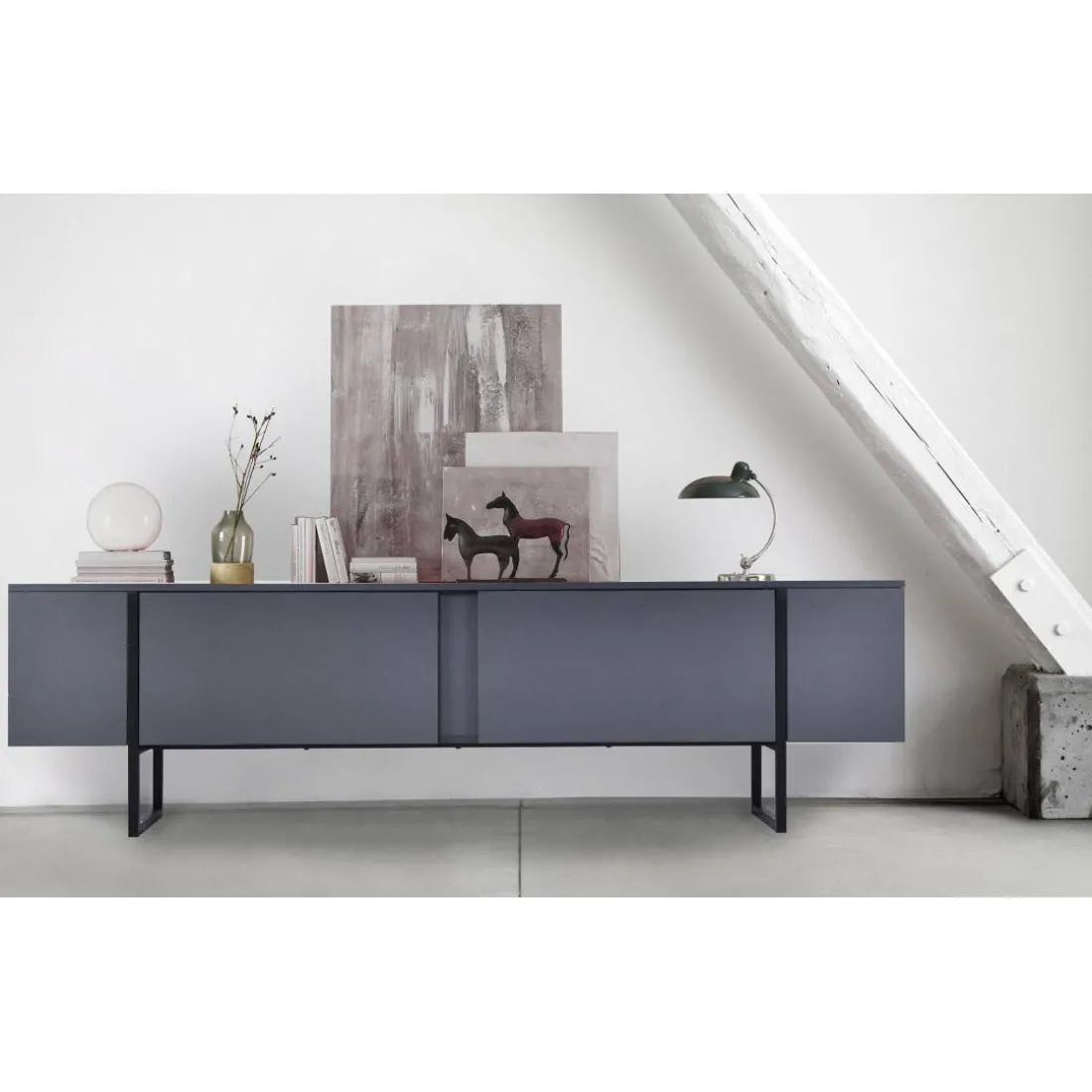 Meuble TV moderne avec 2 portes Valmain L180cm Gris foncé et Métal Noir