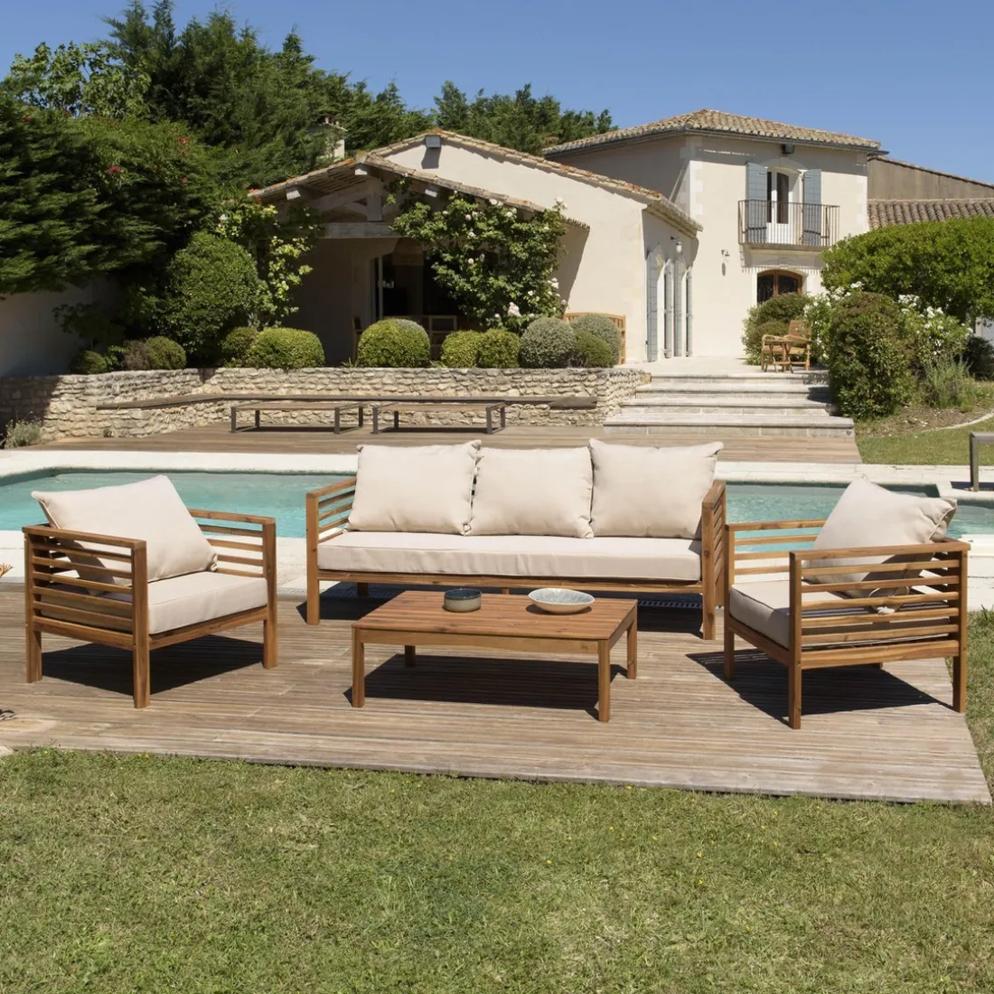 SALON DE JARDIN EN BOIS ACACIA 5 pers. - 1 Canapé 3 places, 2 fauteuils et 1 table basse rectangulaire 100 x 60 cm