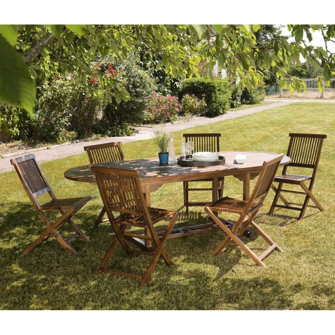 Salon de jardin HANNA en bois teck huilé 8/10 personnes - ensemble de jardin : 1 table ovale extensible 180/240*100 cm et 6 chaises.