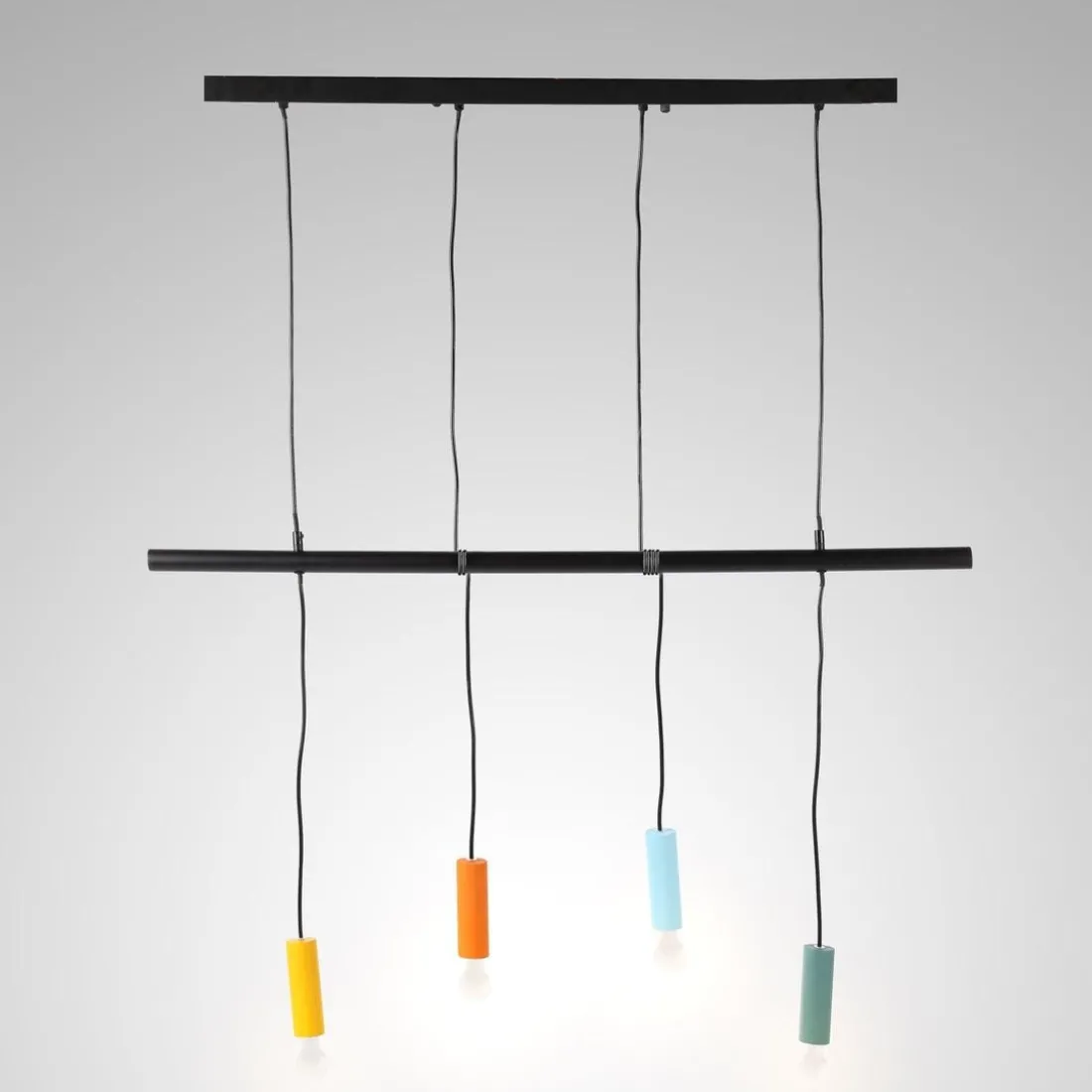 Suspension 4 couleurs en métal