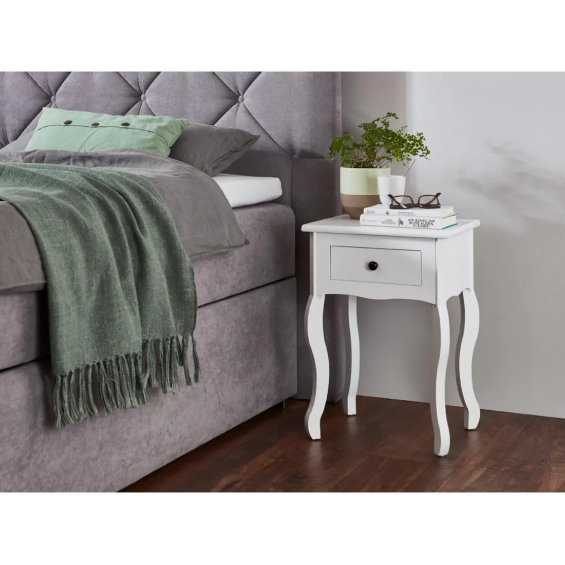 Table d'appoint à motif découpé avec égouttoir en Métal laqué blanc