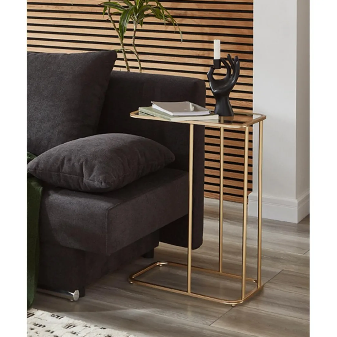 Table d'appoint Dorée en Métal laqué et plateau en Verre trempé