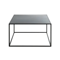 table d'appoint en métal laqué