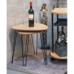 Table d'appoint en métal laqué noir et plateau décor chêne