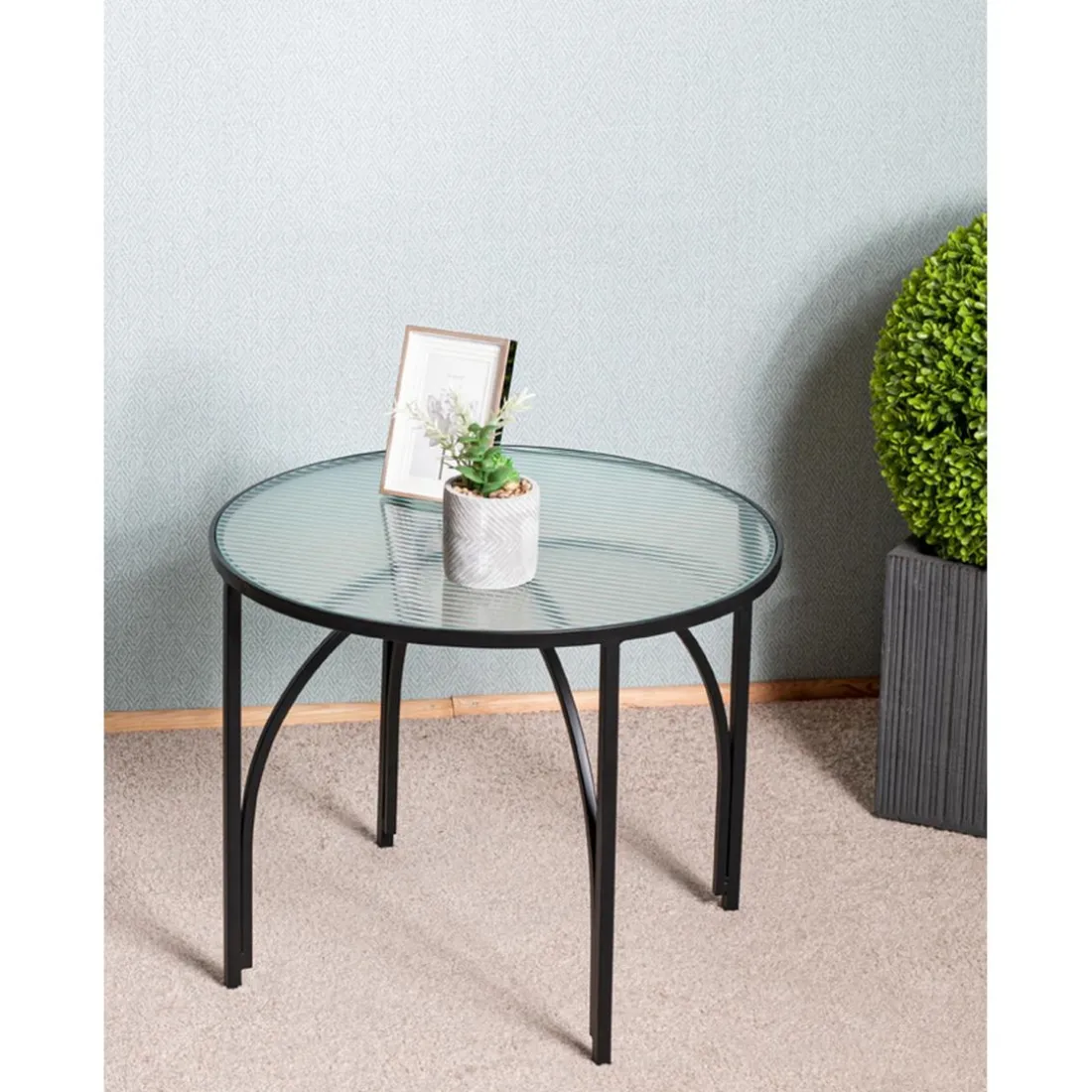 table d'appoint en verre et métal laqué