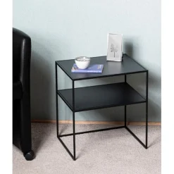 Table d'appoint petit modèle métal laqué noir