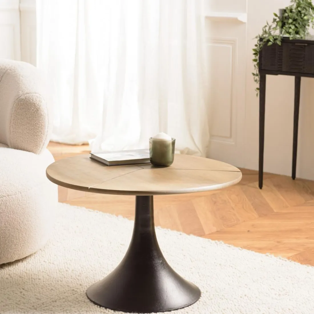 Table d’appoint plateau en Manguier et pied évasé Noir mat JAMES