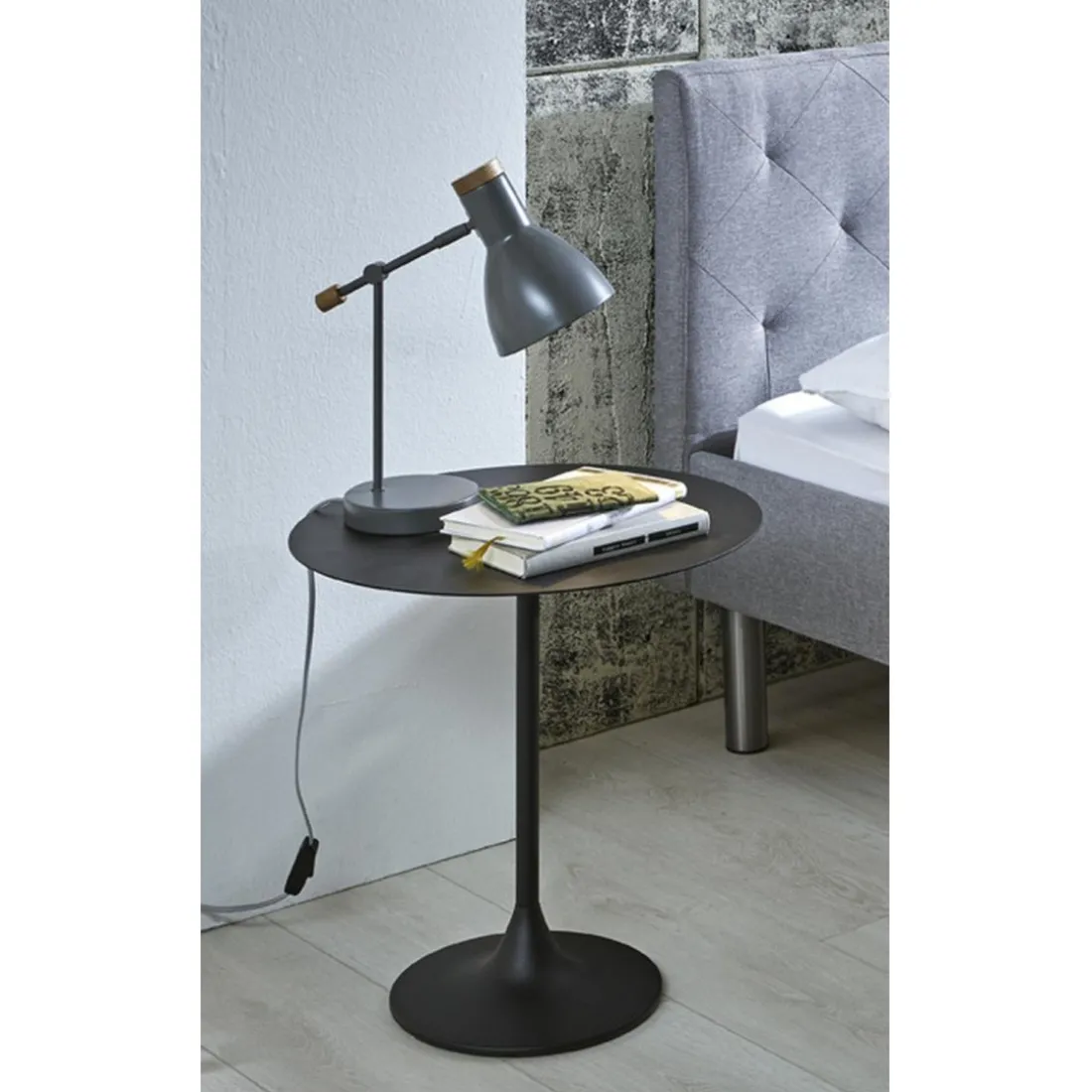 table d'appoint structure en tube d'acier noir époxy