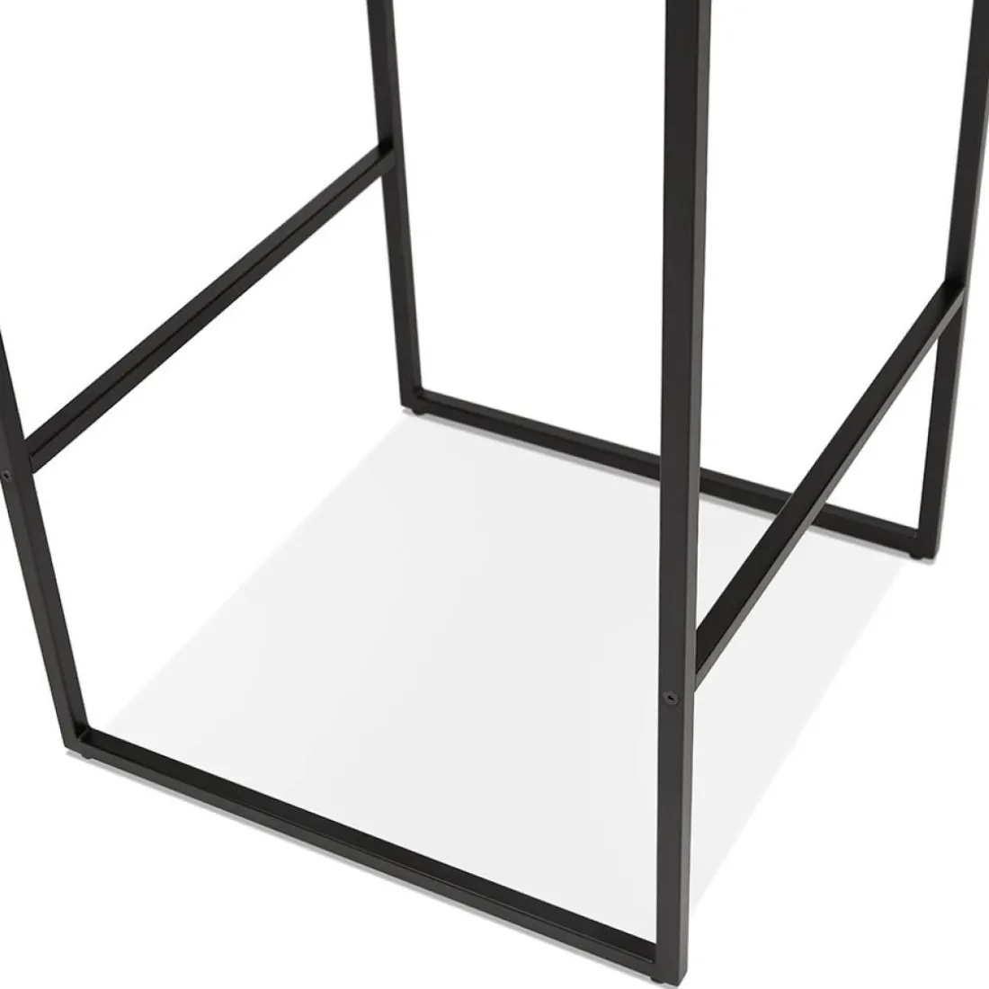 Table haute style industriel 'ORTOS' noire idéale pour les professionnels