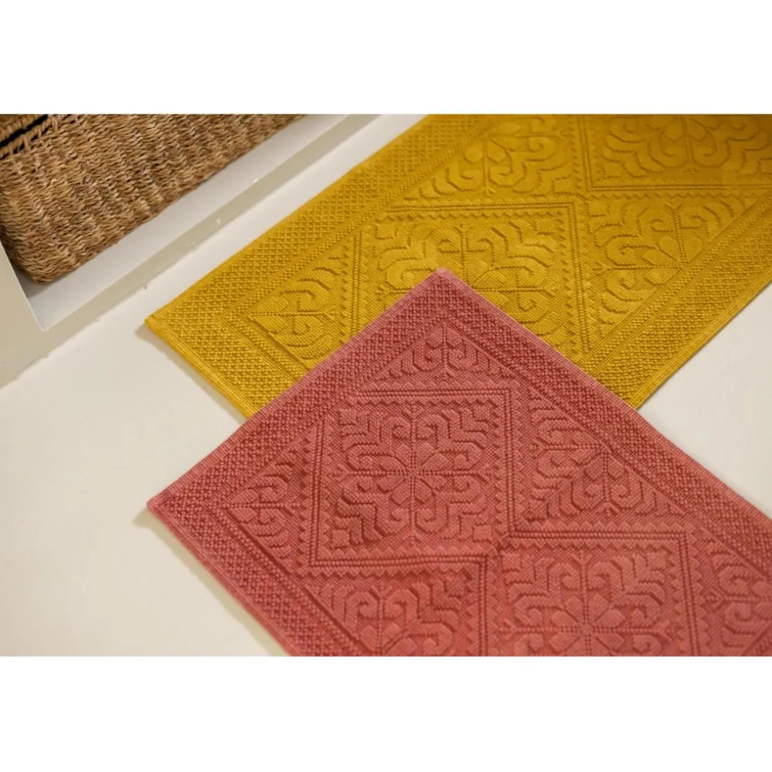 Tapis de bain uni Enzo Sienne