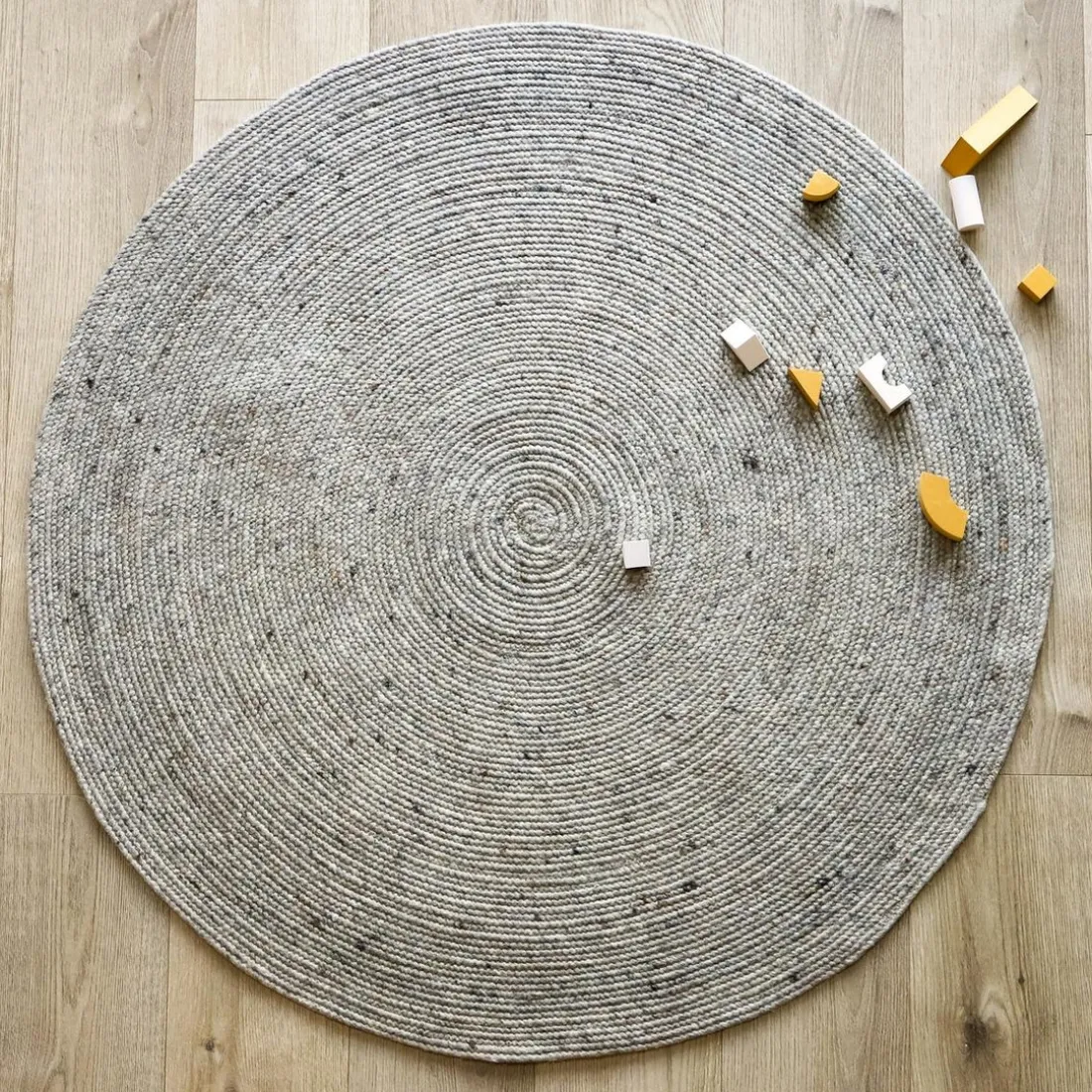 TAPIS EN LAINE GRIS L