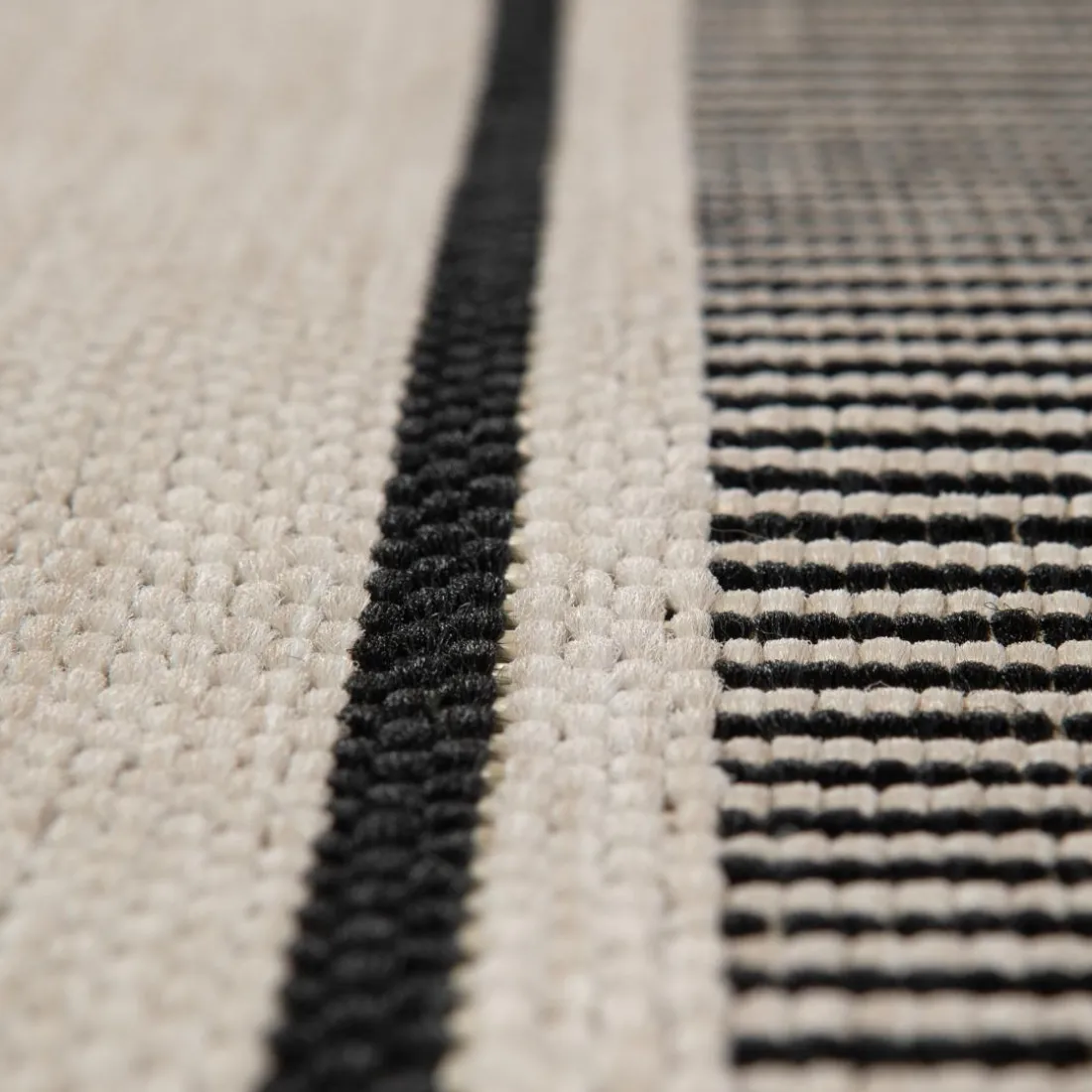 Tapis Paomia outdoor Perle 60 x 110