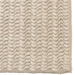 Tapis rectangulaire en laine tissée couleur beige QUENTIN