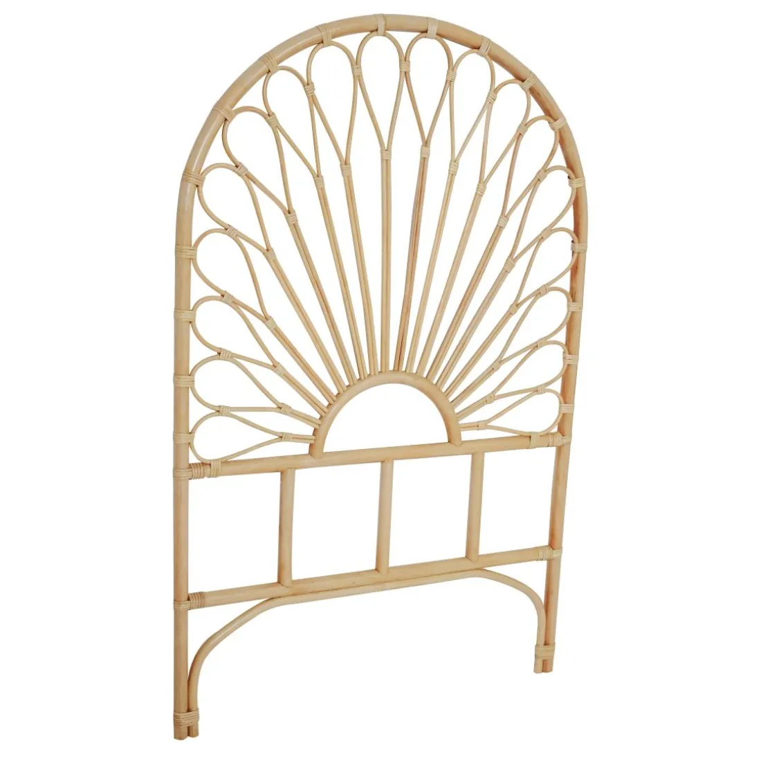Tête de lit en rotin design intemporel des finitions soignées